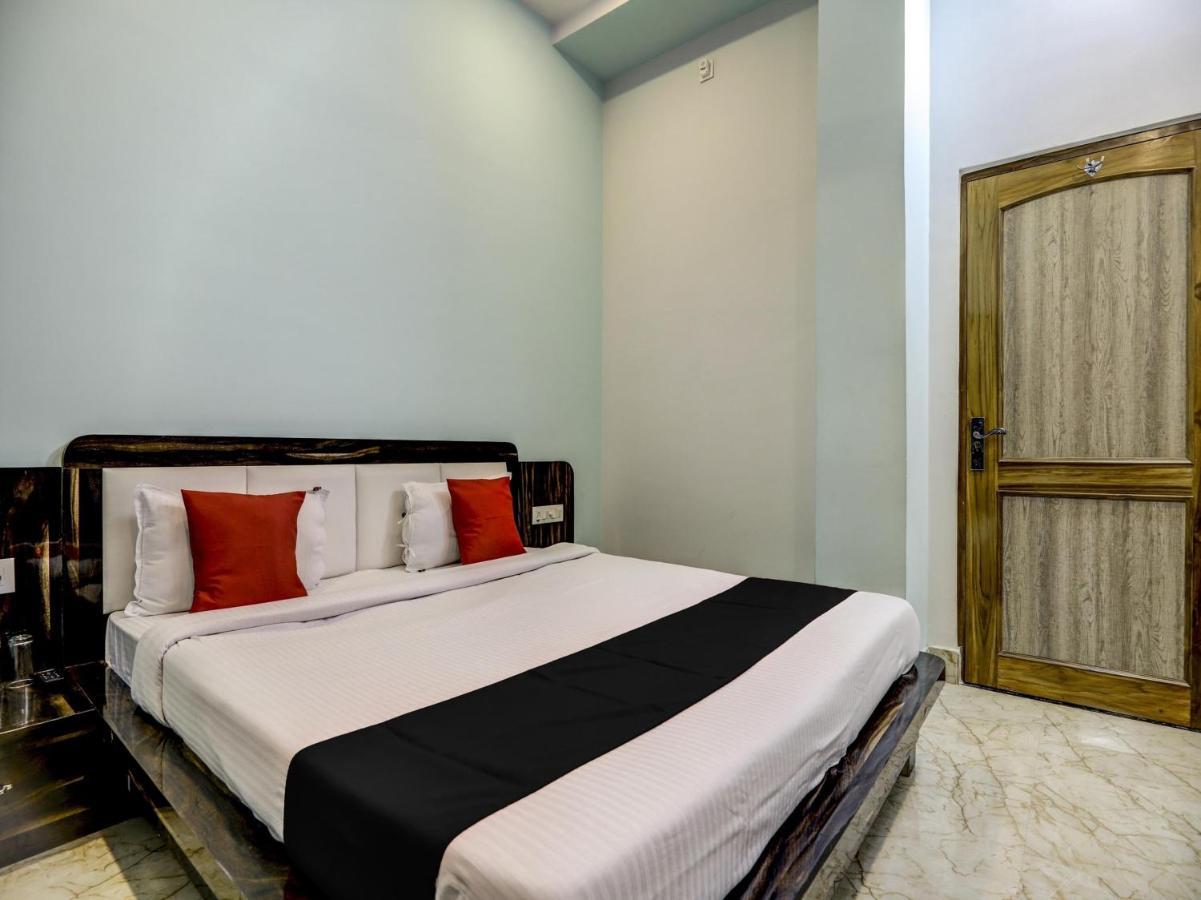 Capital O 72337 Hotel Konkan Tadka Мумбаї Екстер'єр фото