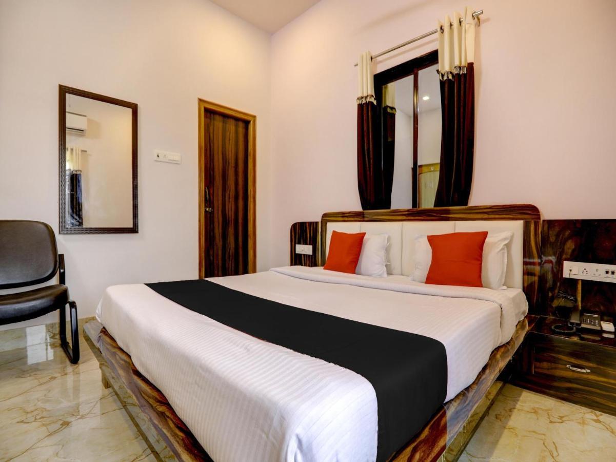 Capital O 72337 Hotel Konkan Tadka Мумбаї Екстер'єр фото